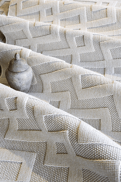 Seka Halı Tina 7511 Beyaz Yumuşak Tuşeli Kesme Halı