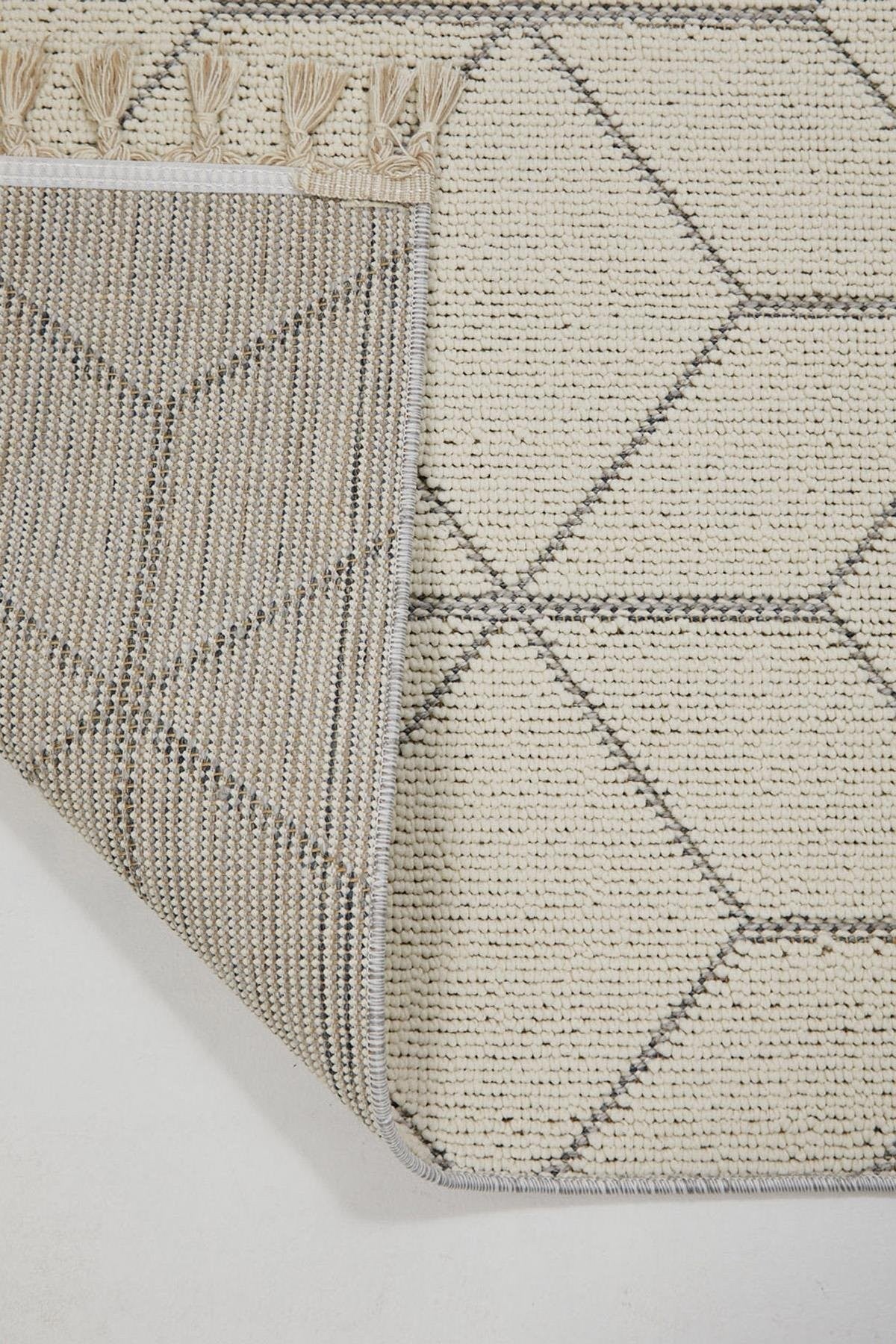 Evdeco Lena 1408 Gri Örgü Desenli Kesme Halı