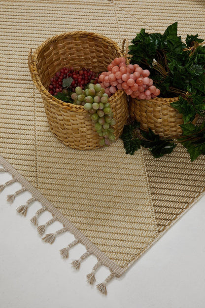 Evdeco Lena 1413 Bej Örgü Desenli Kesme Halı