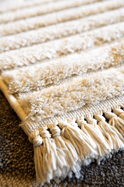 Evdeco Molde 2213 Krem Etnik Desenli Modern Salon Halısı