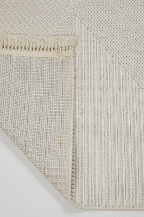 Evdeco Vena 1454 Krem Yumuşak ve Parlak Tuşeli Kesme Halı