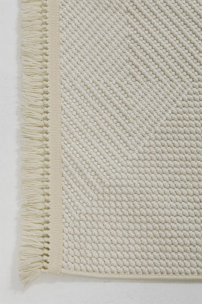 Evdeco Vena 1454 Krem Yumuşak ve Parlak Tuşeli Kesme Halı