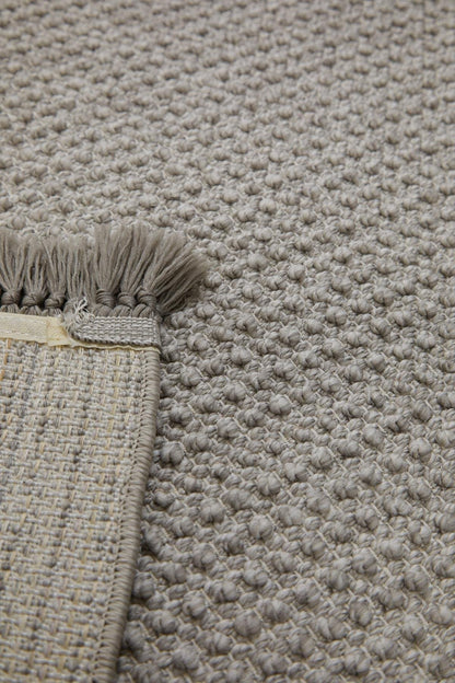 Evdeco Vena 1453 Gri Yumuşak ve Parlak Tuşeli Kesme Halı