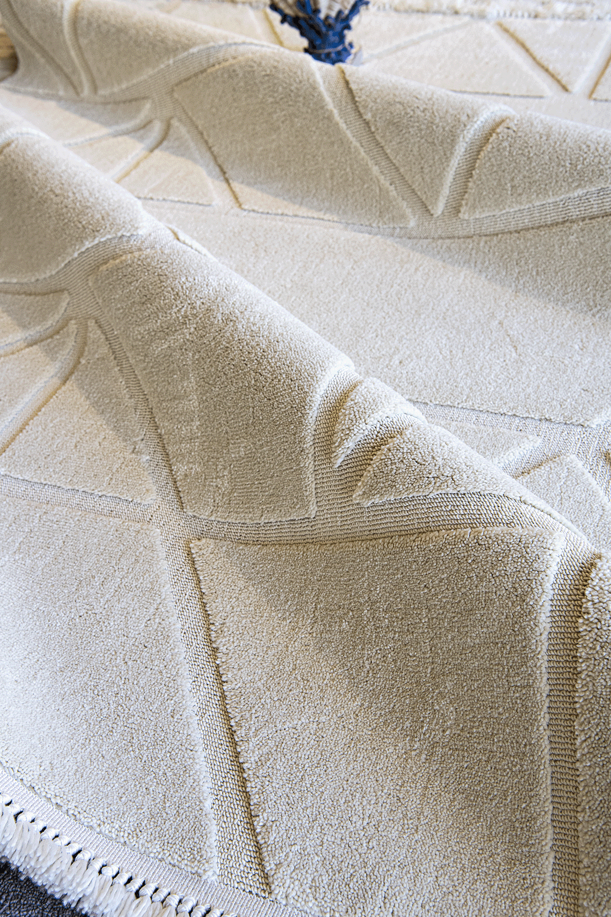 Evdeco Molde 2211 Krem Etnik Desenli Modern Salon Halısı