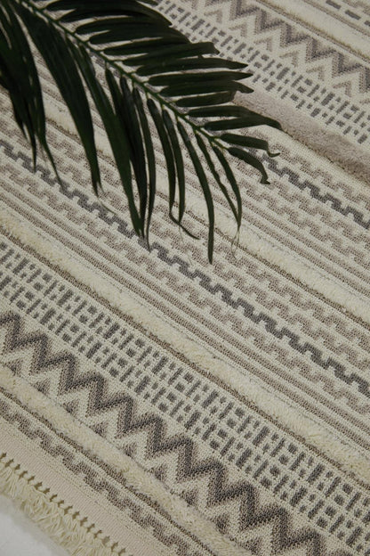 Evdeco Molde 2207 Gri Etnik Desenli Modern Salon Halısı