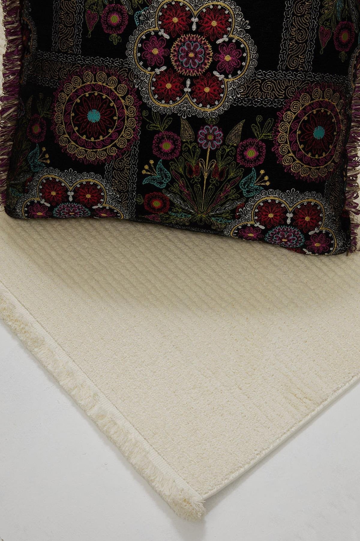 Seka Halı Violet 3601 Krem Yumuşak Dokulu Modern Salon Halısı