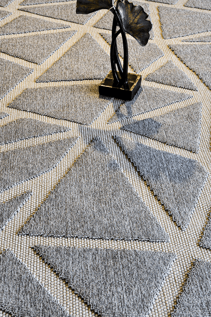 Evdeco Tina Gri Yumuşak Tuşeli Kesme Halı