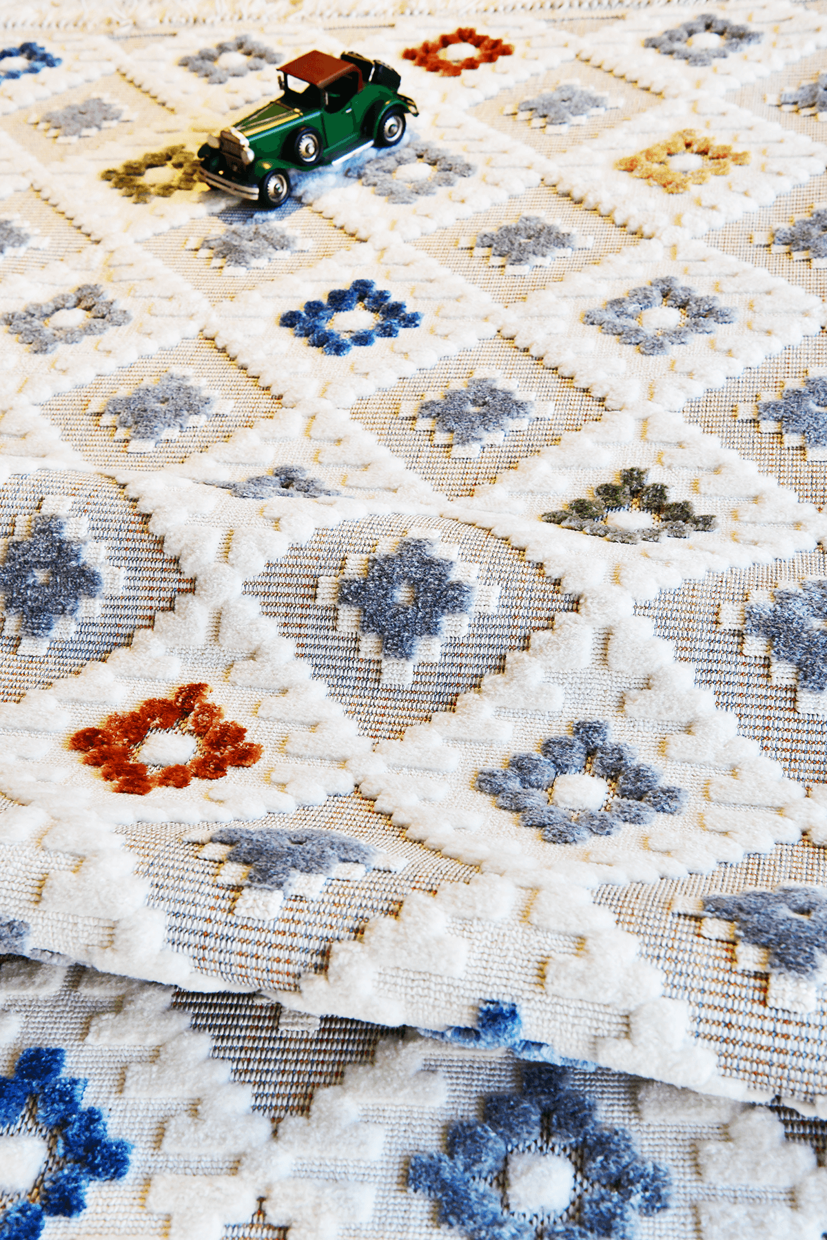 Evdeco Pera 7806 Multi Yumuşak Dokulu Modern Salon Halısı