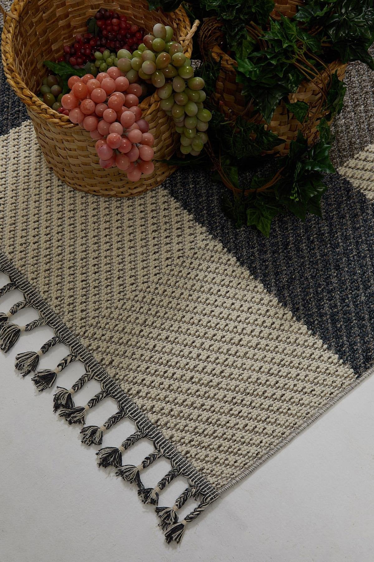 Seka Halı Lena 1403 Gri Örgü Desenli Kesme Halı