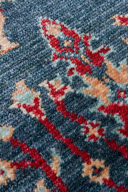 Seka 08 NAVY TURQUOISE Otantik Desenli Özel Hav Vermeyen ve Kolay Temizlenebilir Tensel Kullanılarak El Emeği ile Özel Tezgahlarda Üretilen Modern Uşak Halısı